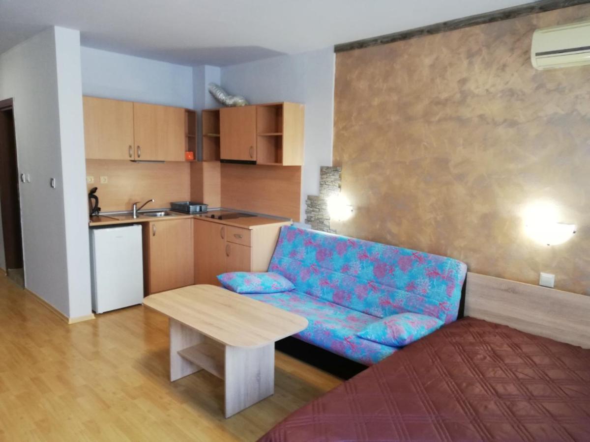 סבטי ולאס Lovely Studio In A Complex With A Pool By Flat Mаnаger מראה חיצוני תמונה